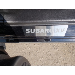 Накладки на пороги (лист зеркальный надпись SUBARU XV) Subaru XV (Субару XV)