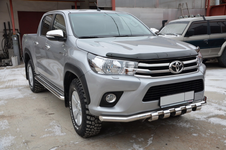 Пороги TOYOTA Hilux (Тойота Хайлюкс) с 2018 года