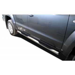 Пороги труба 76 мм из нержавеющей стали с пластиковыми накладками VOLKSWAGEN Amarok (Фольксваген Амарок) с 2010 г.в.