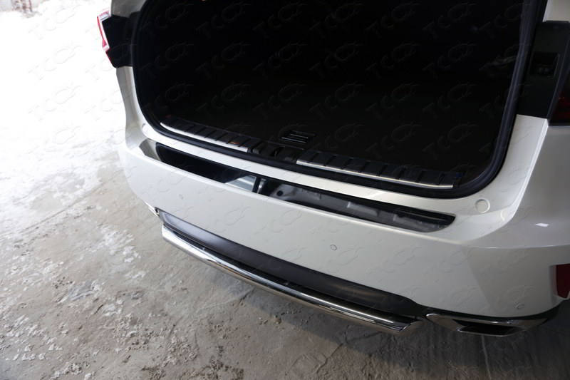 Накладка на задний бампер Lexus RX 200t / 350 / 450h (Лексус RX 200t ...